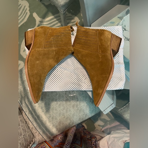 Marc Fisher LTD Yarita Pointed Toe Booties classic comfy styler outdoor NWOT - Picture 6 of 7